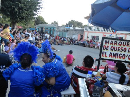 555818_10100194038502815_1472544191_n (1)